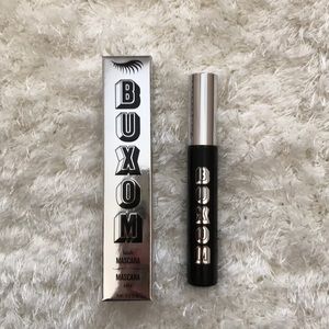 Buxom mascara
